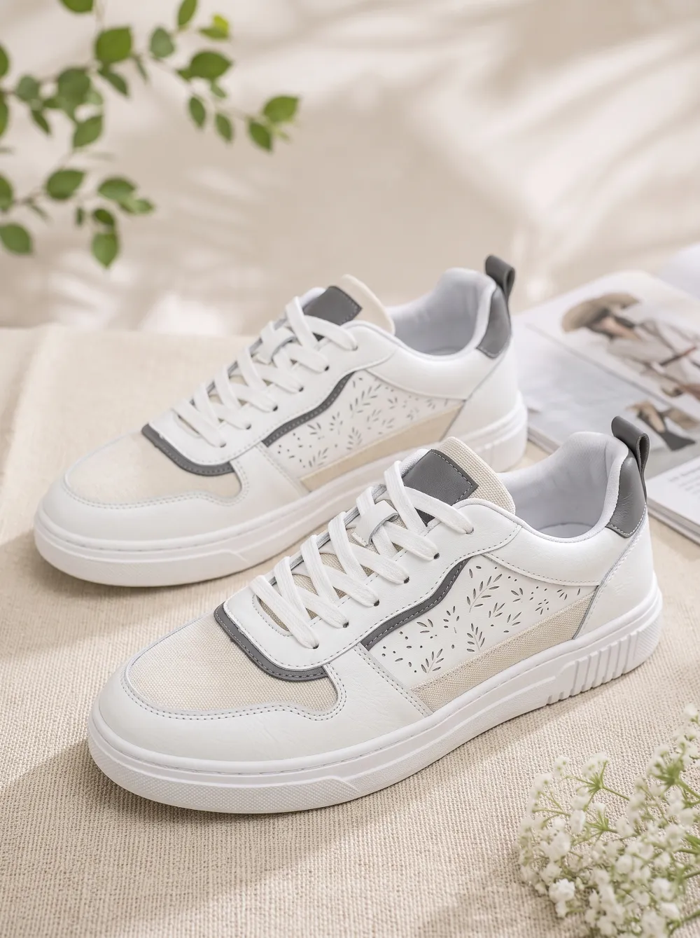 Men's Casual Minimalist Leaf Cutout Printed Sneakers
