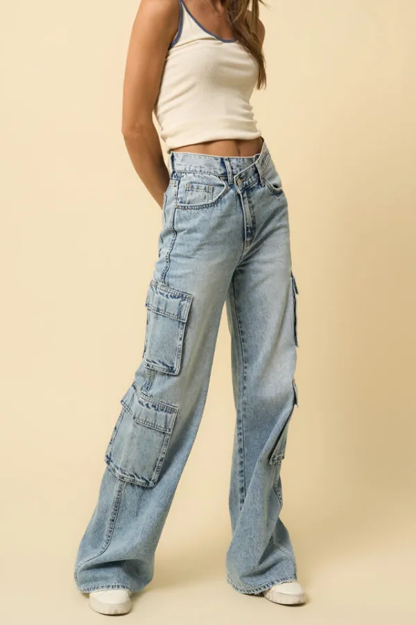 Women's Crossover Cargo Relaxed Rigid Denim Jeans