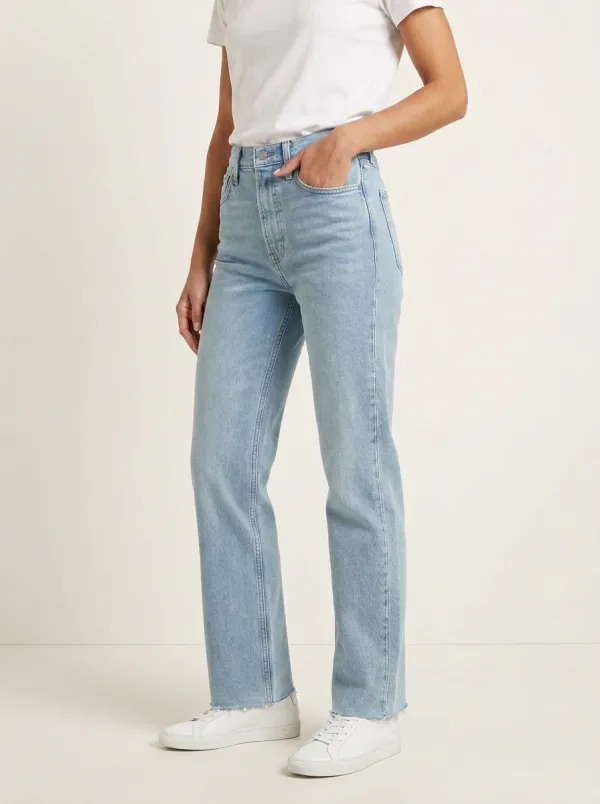 Weekend High-Rise Vintage-Wash Women's Straight-Leg Jeans