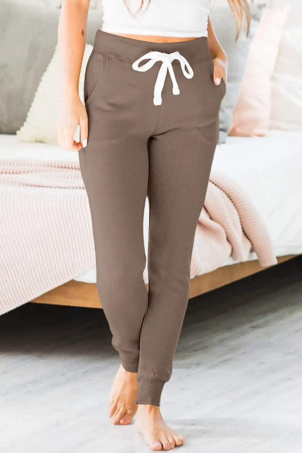 Slim-Fit Drawstring Elastic-Waist Pocketed Jogger Pants