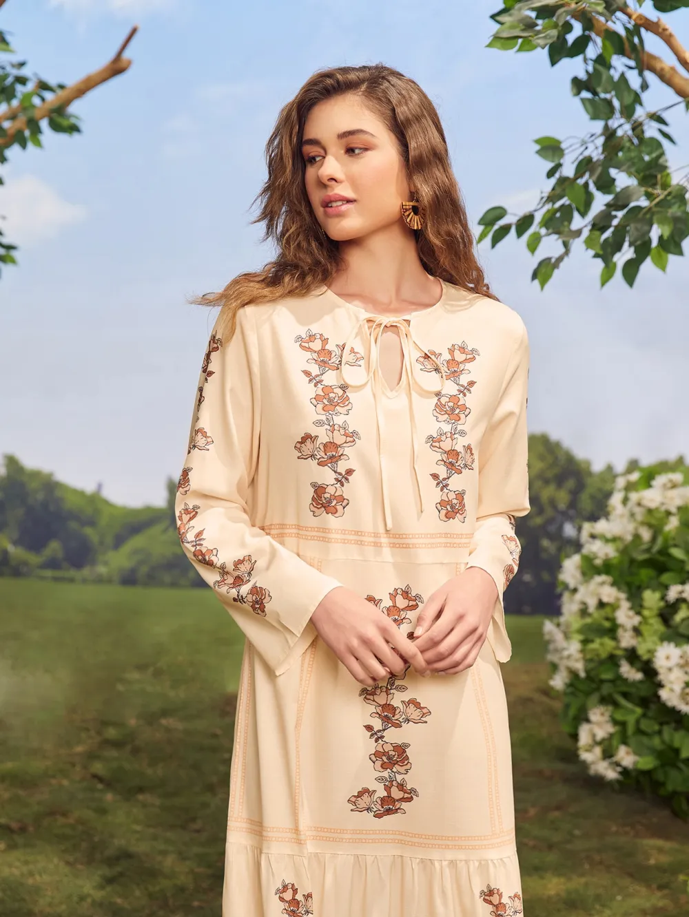 Tie Neck Floral Print Smock Dress