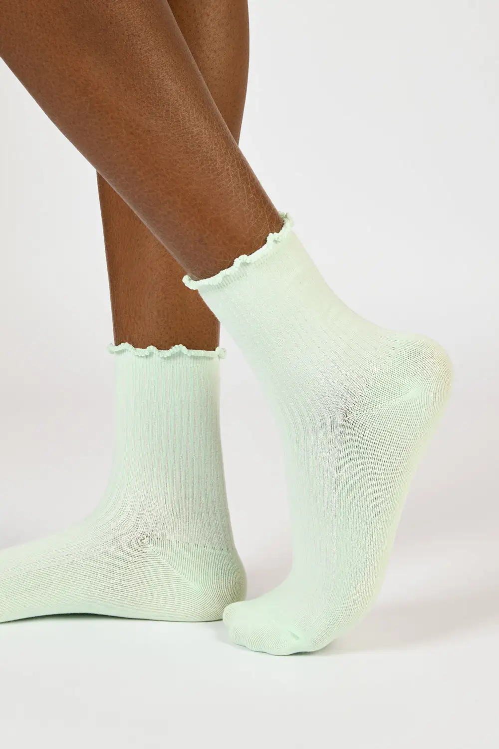 Classic Lettuce Trim Classic Socks