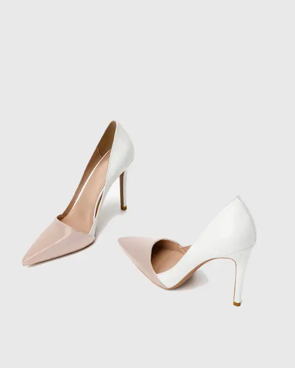 Splicing Leather Pumps in Beige