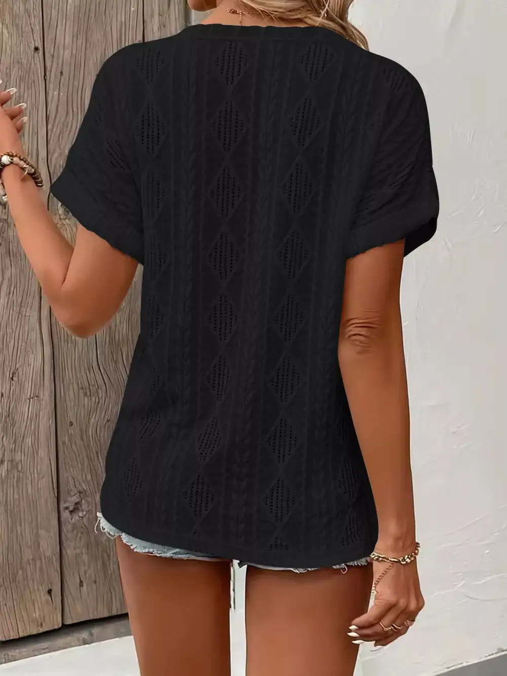Diamond Pattern Short Sleeve Top