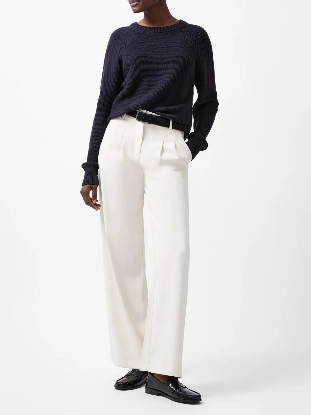 Simple And Versatile Round Neck Commuter Style Sweater