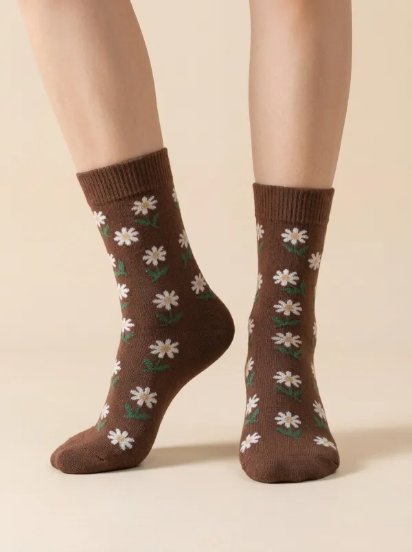 Clean-Line Floral Daisy-Print Casual Socks