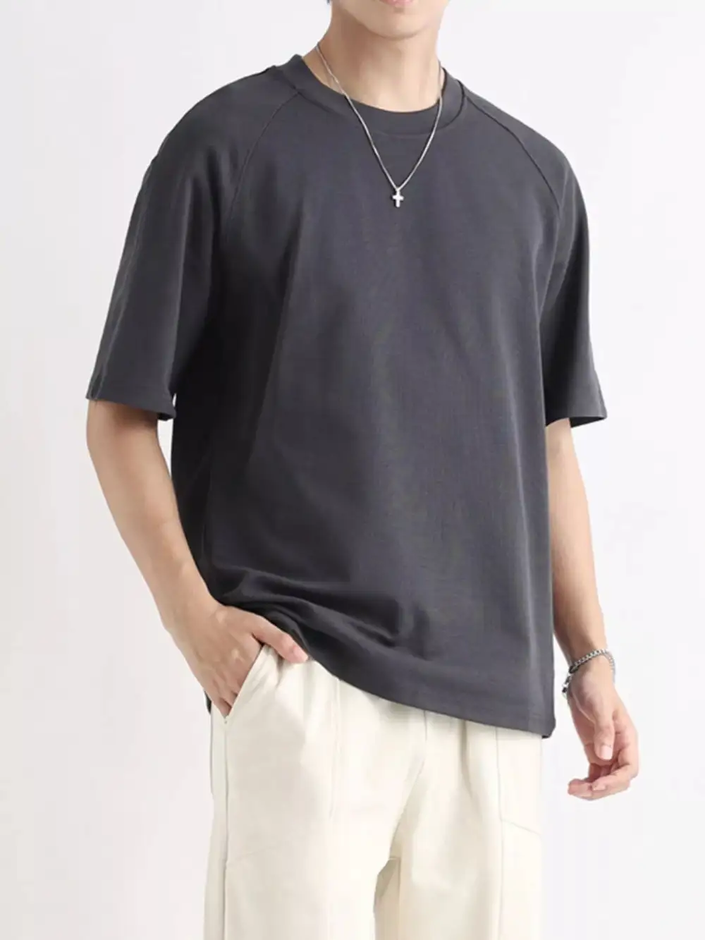 Easygoing Men's Relaxed Fit T-shirt