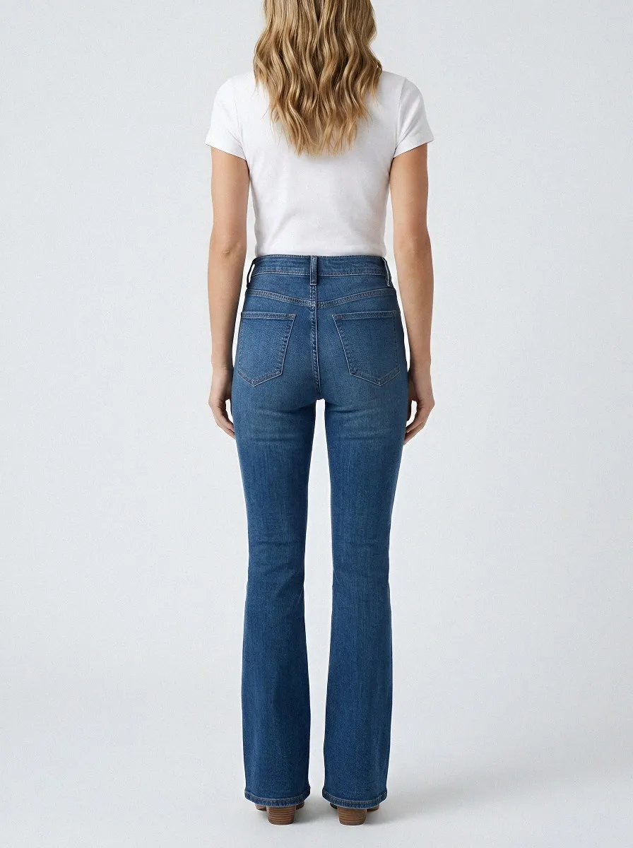 Structured High-Waist Stretch Women's High-Waist Stretch Flare Jeans