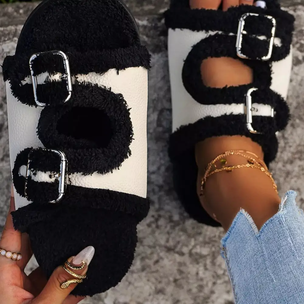 Buckle Decor Plush Lined Platform Slippers
