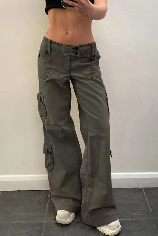 Street-Style Retro Cargo Pants