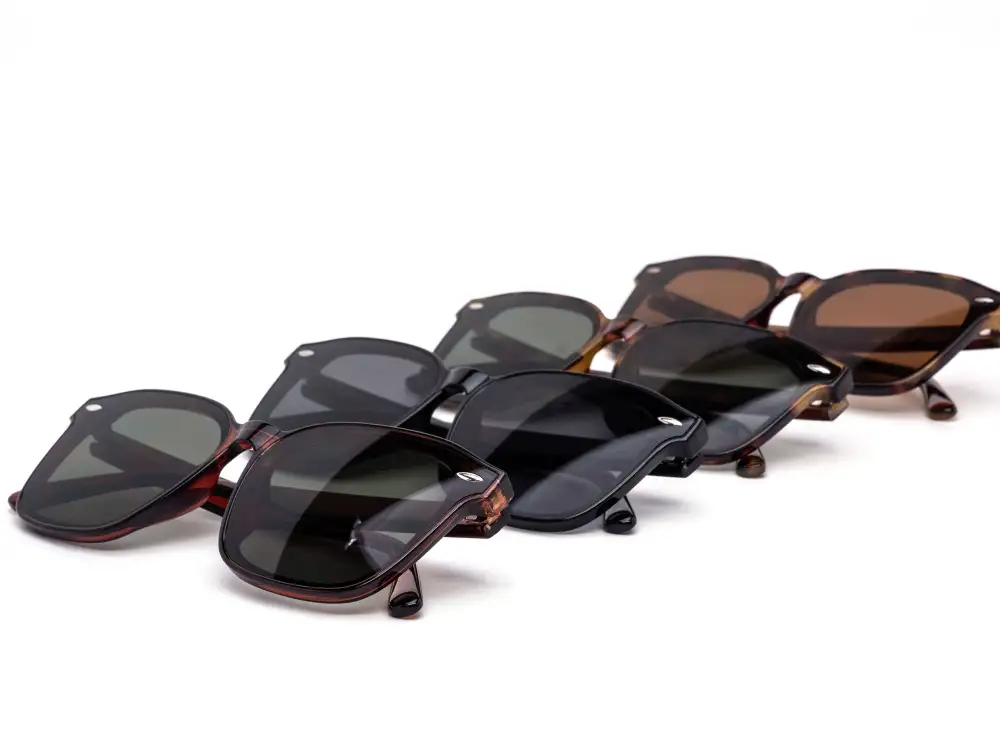 12-Pack Tortoise Classic Wayfarer-Style Crystal Sunglasses