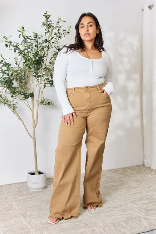 Subtle Texture Clean Denim Jeans
