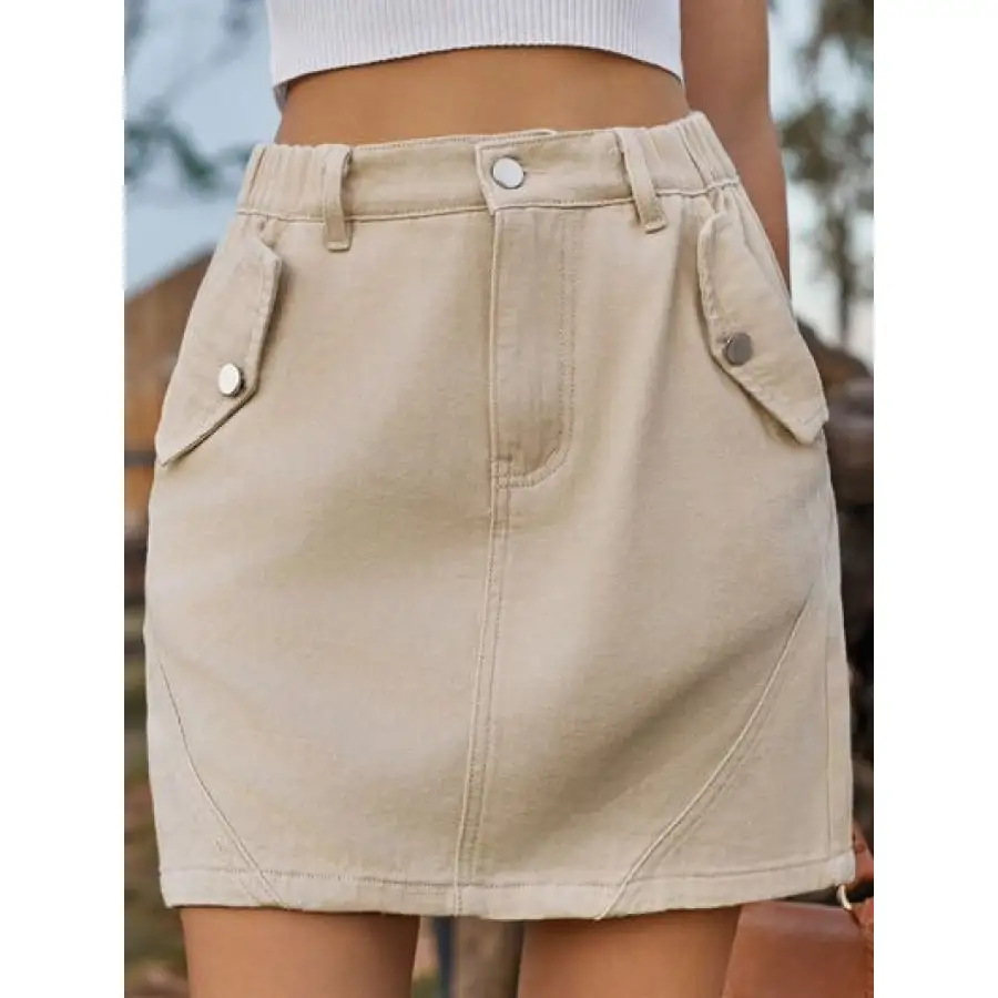 Pocketed Buttoned Mini Denim Skirt