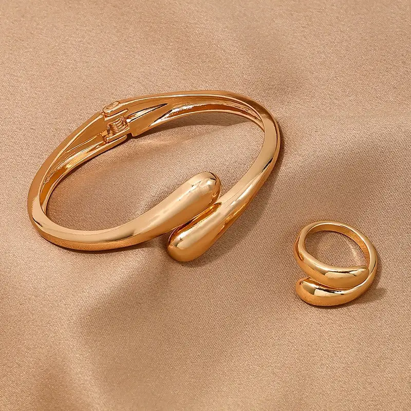 Geometric Metal Jewelry Set