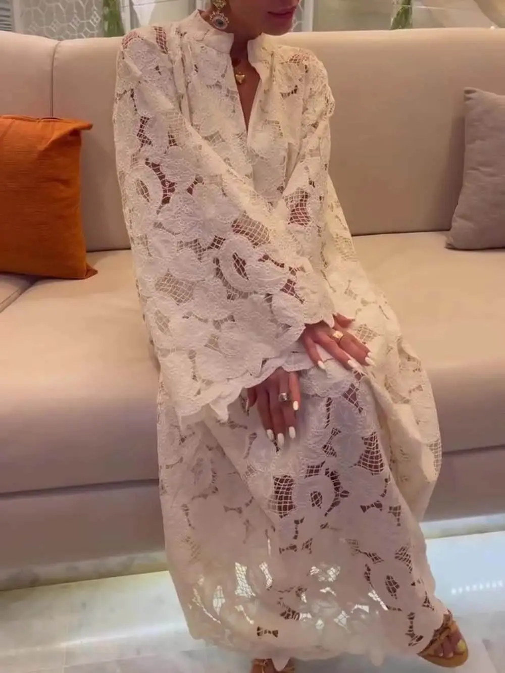 Casual Sleeve Lace V Maxi Dress
