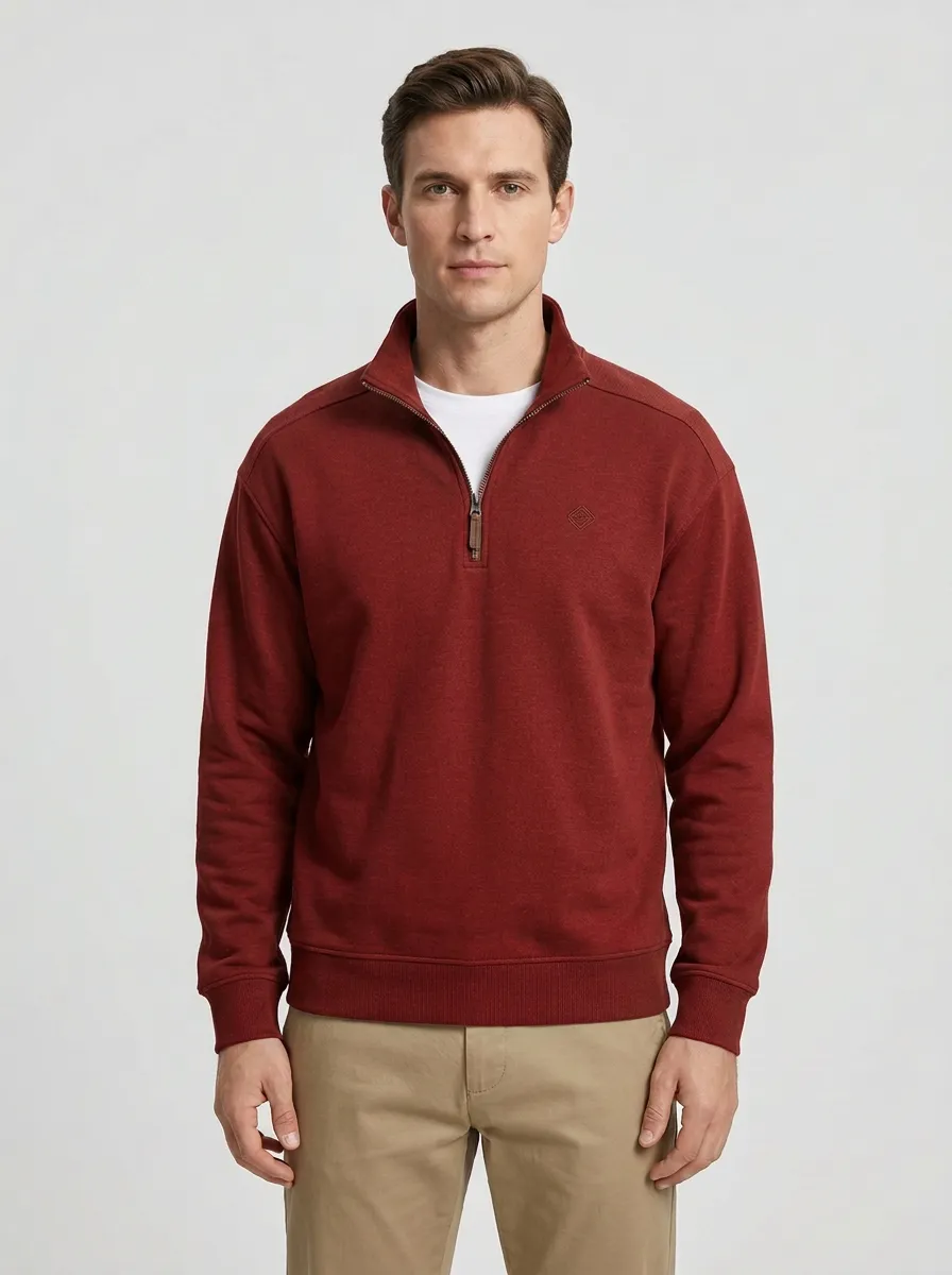 Men's Minimalist Embroidered Emblem Quarter-Zip Sweatshirt