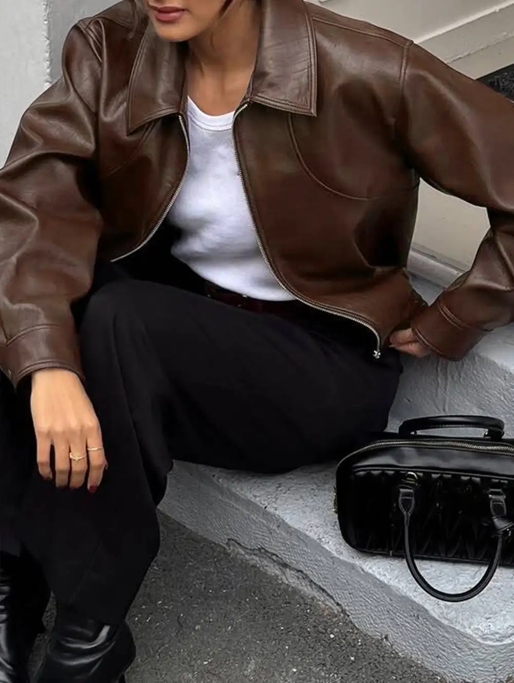 Clean Front Long-Sleeved Leather Jacket