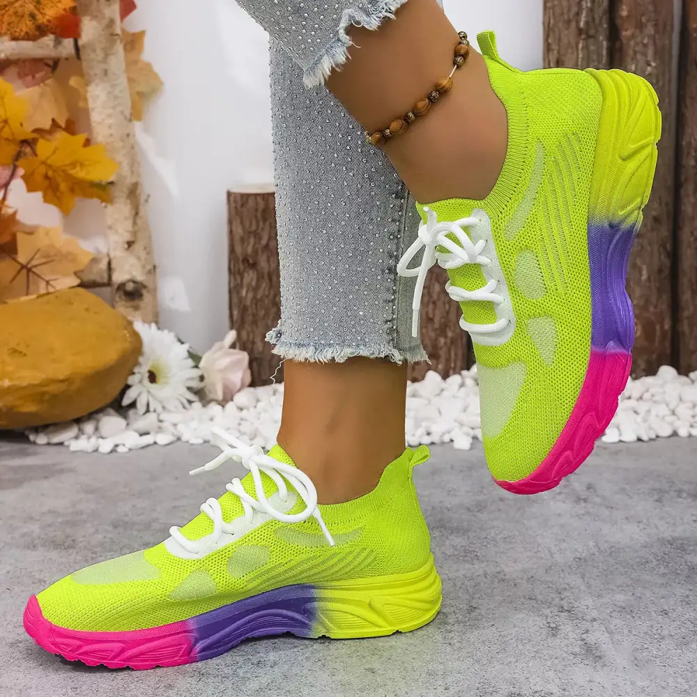 Lace-Up Round Toe Sneakers