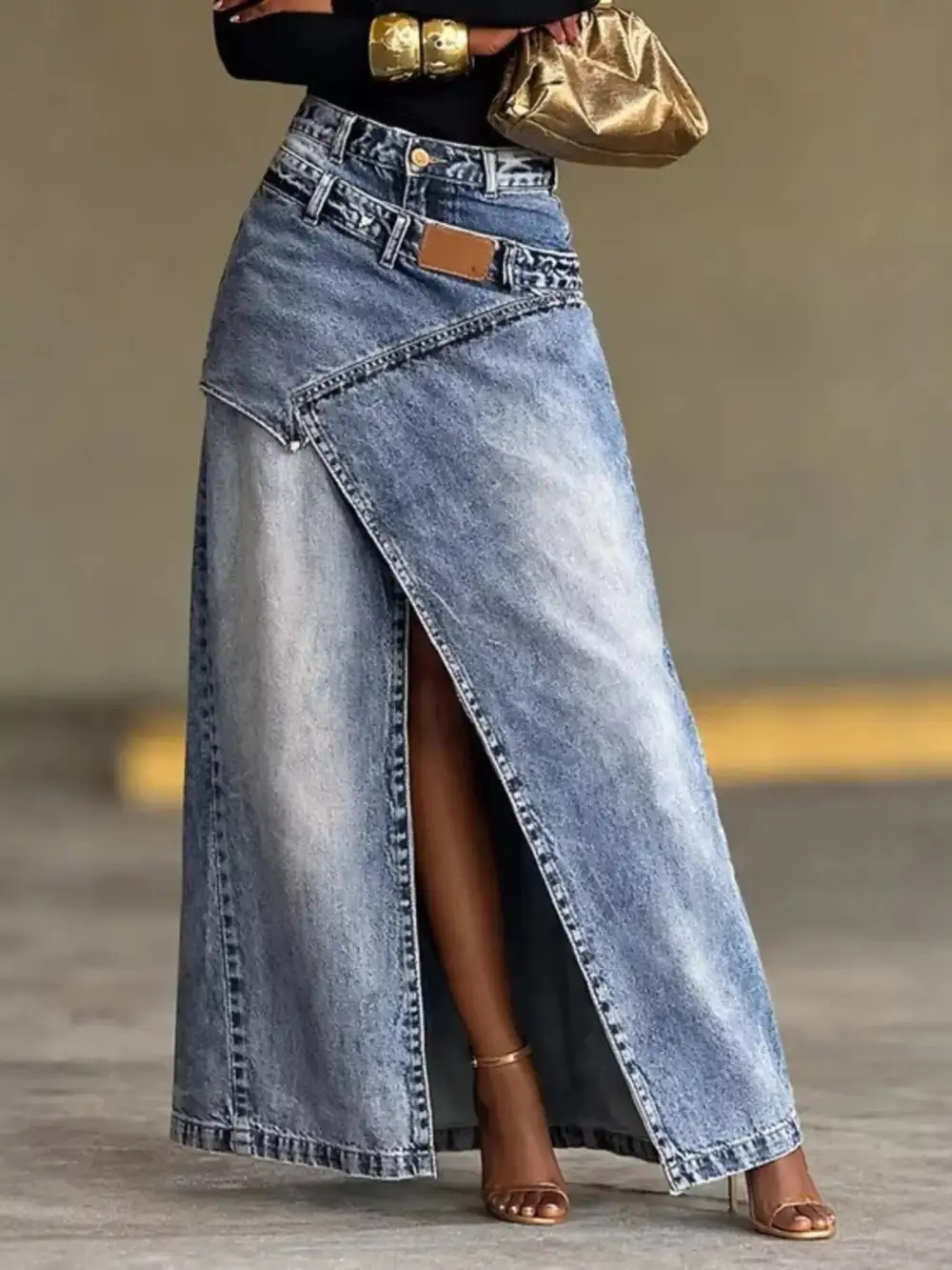 Fitted Relaxed Denim Skirt