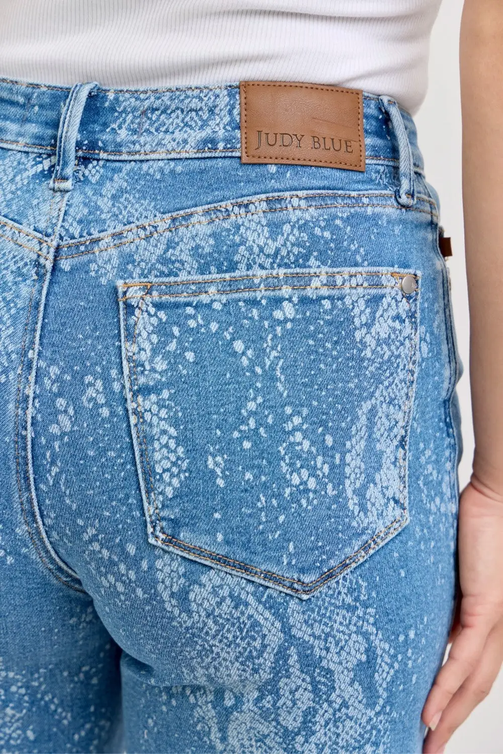 Washed High Waist Wide Leg Denim Jeans