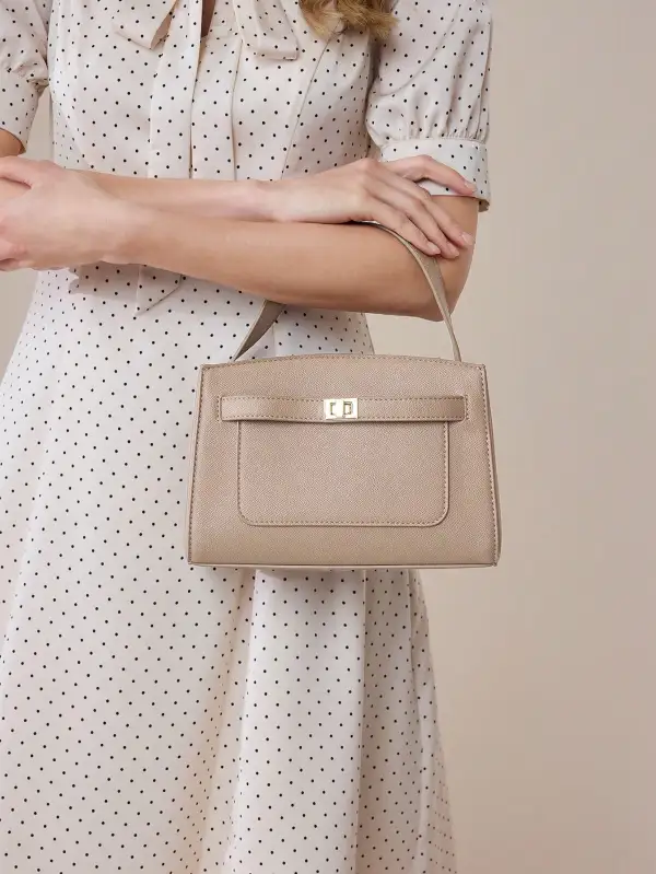 Simple Top Handle Bag Commuter