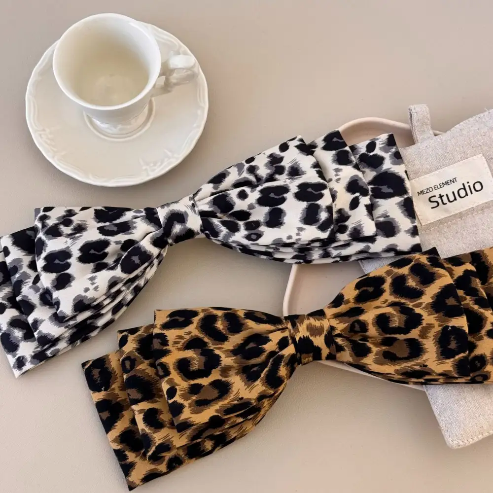 Layered Bow Patterned Clip