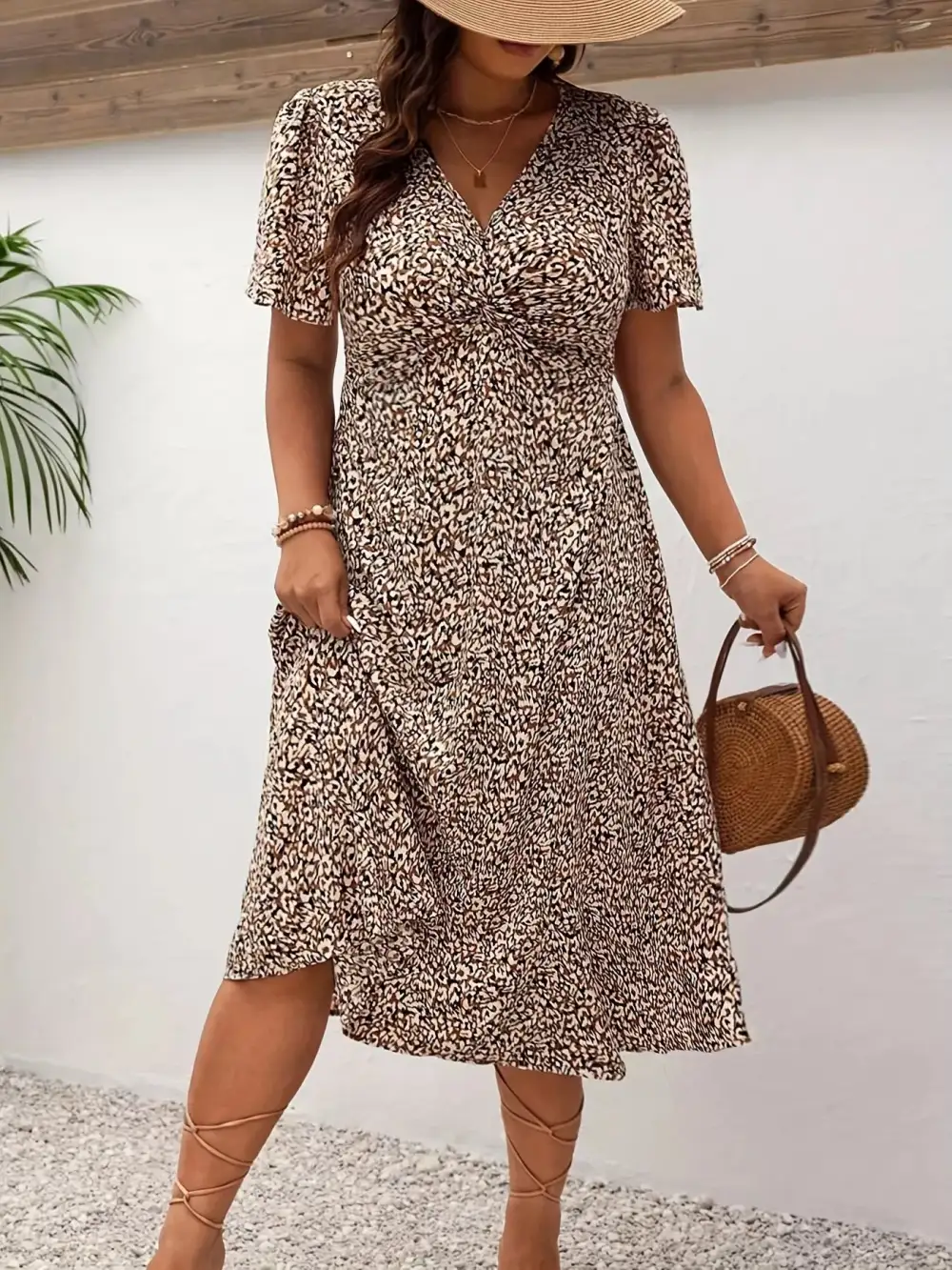 Polished Detail Printed V Neck Short Sleeve Midi Dress