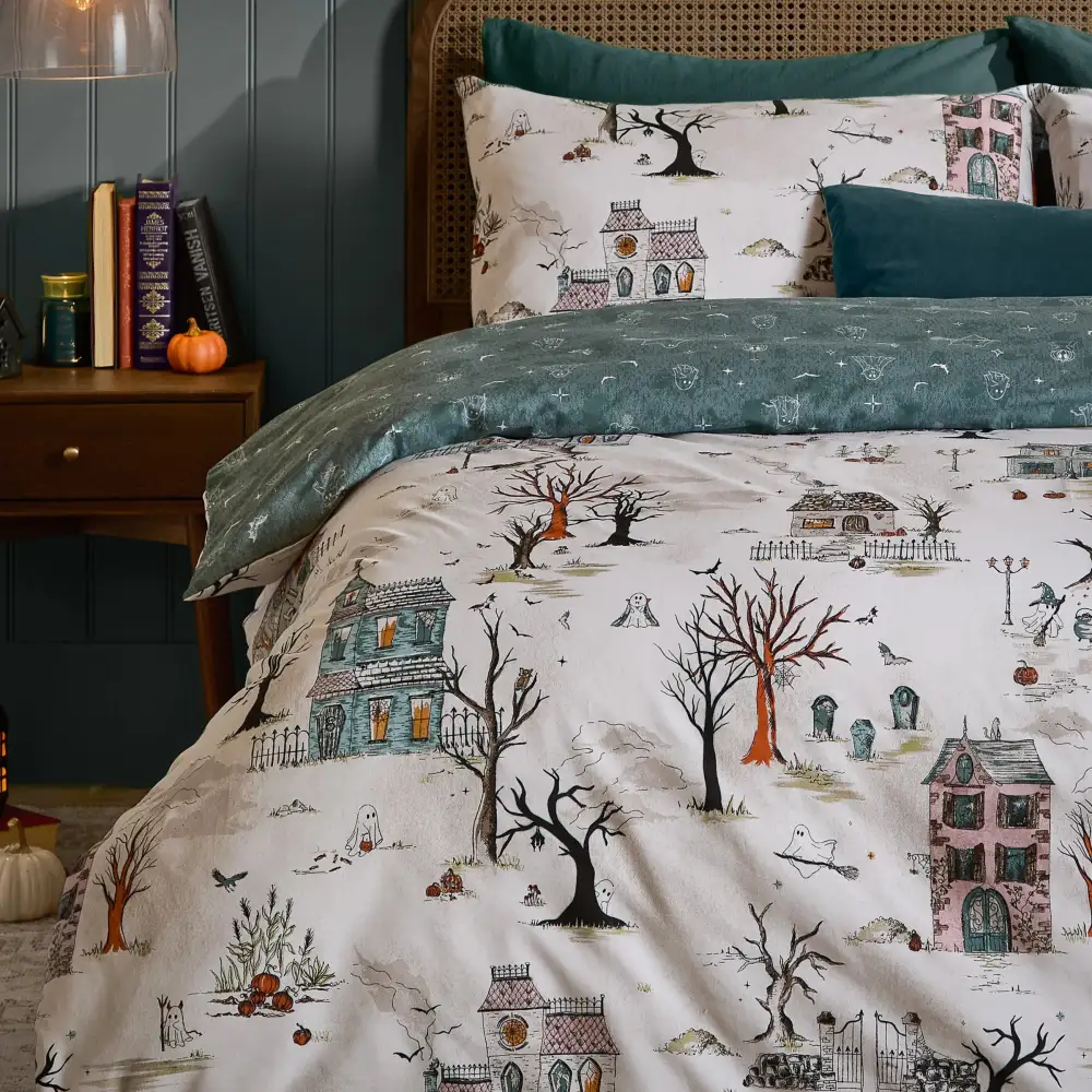 Modern Bedroom Reversible Celestial Cotton Duvet Cover Set