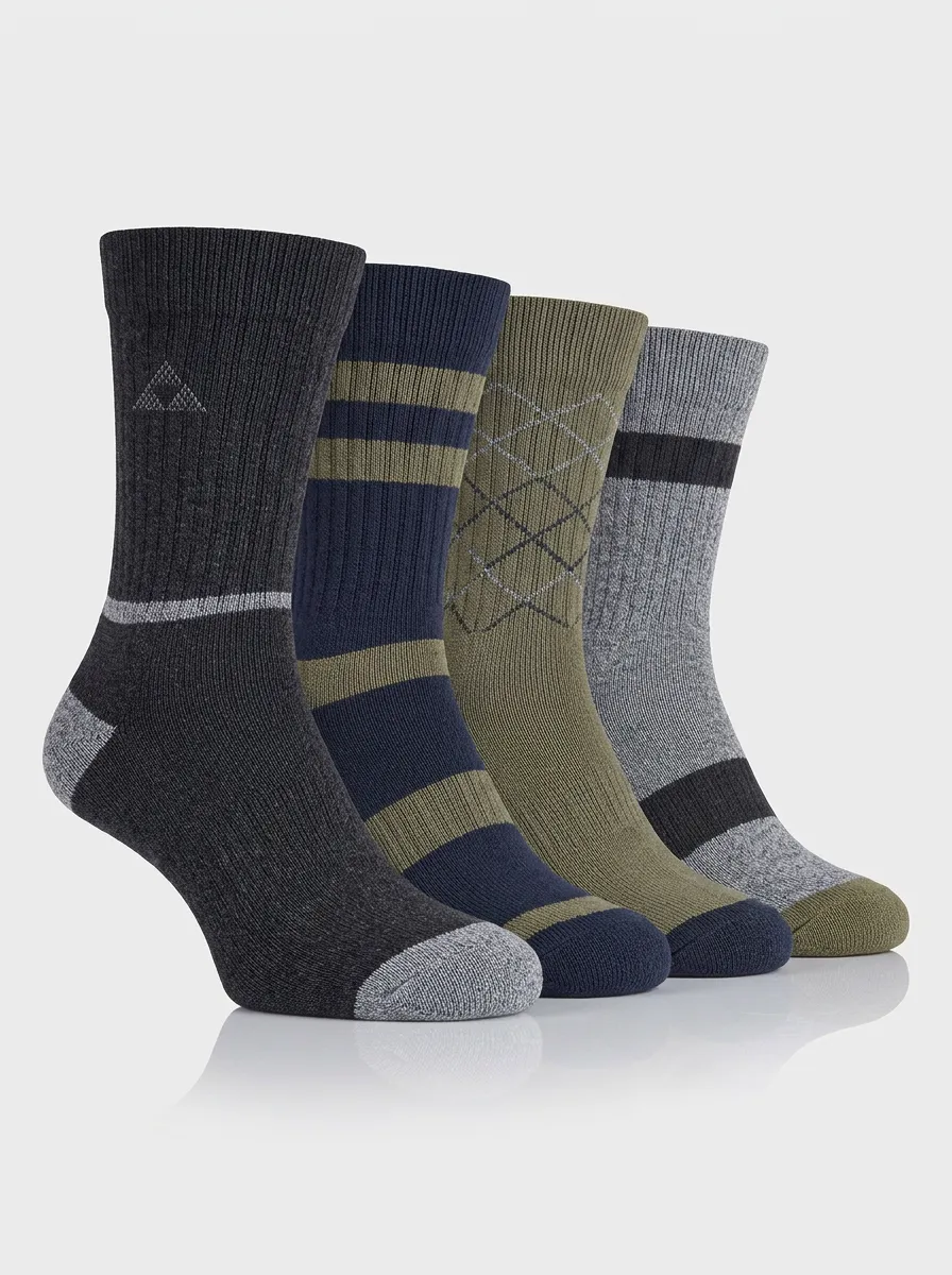 Easy-Wear Argyle Striped Essential Men's Four Pair Socks