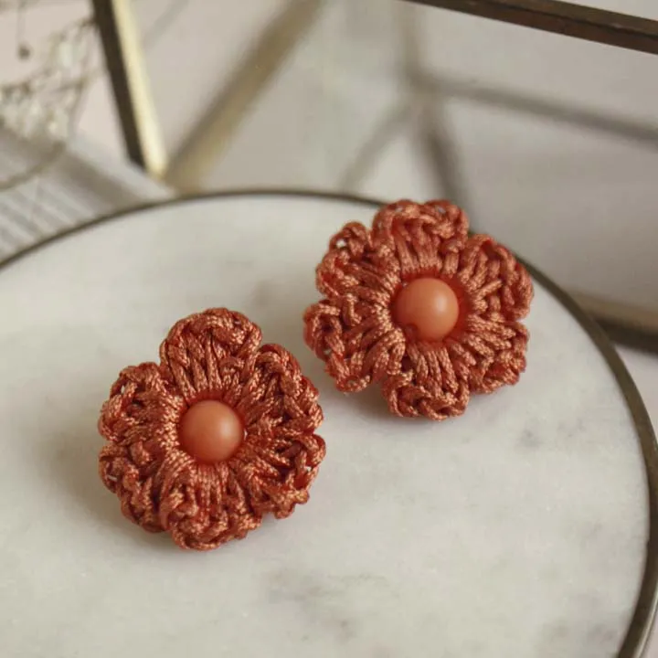 Elegant Refined Earrings