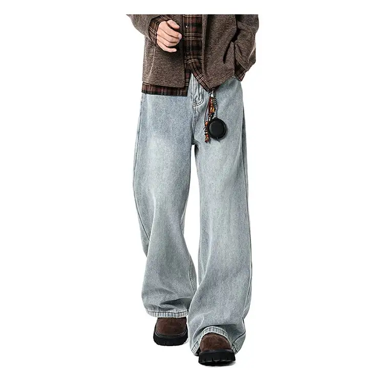 Fade Barrel-Leg Jeans