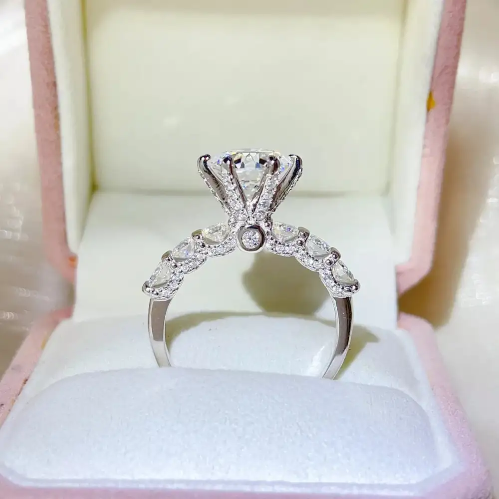 Sterling Silver Moissanite Easy Elegance Ring