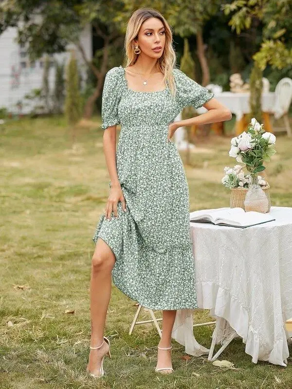 Women Square Neck Ditsy Floral Frill Trim Dress