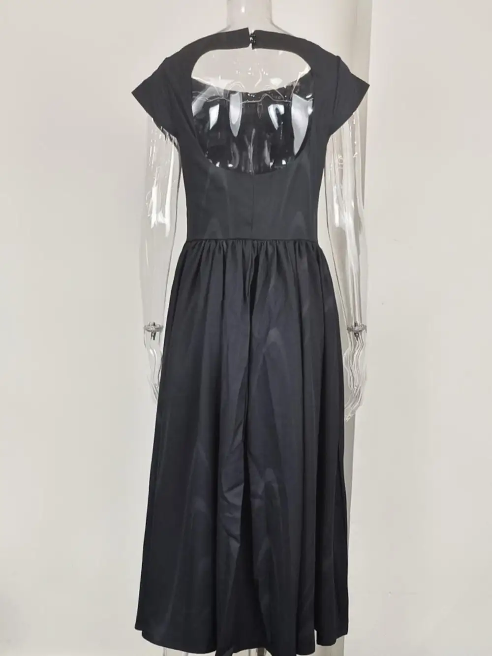 Polished Detail Cap Midi Dress