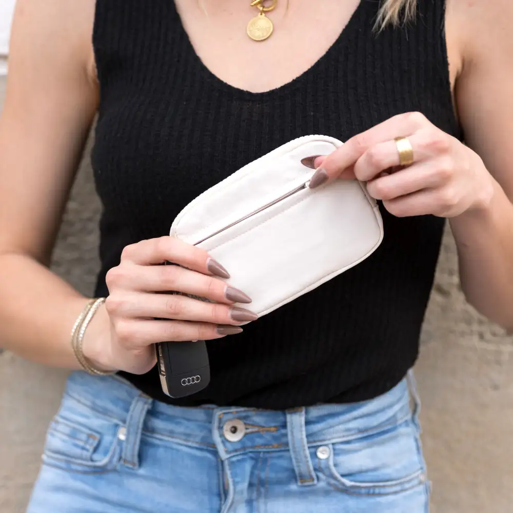Clippable ID Wallet Pouch