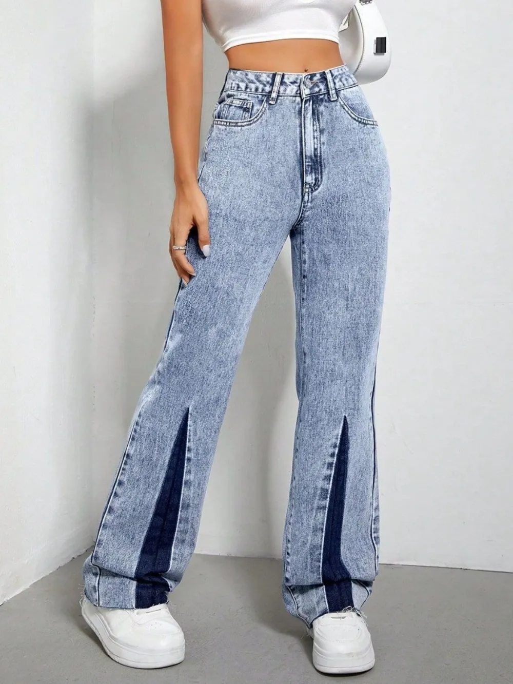 Washed Flare Leg Pocketed Denim Jeans