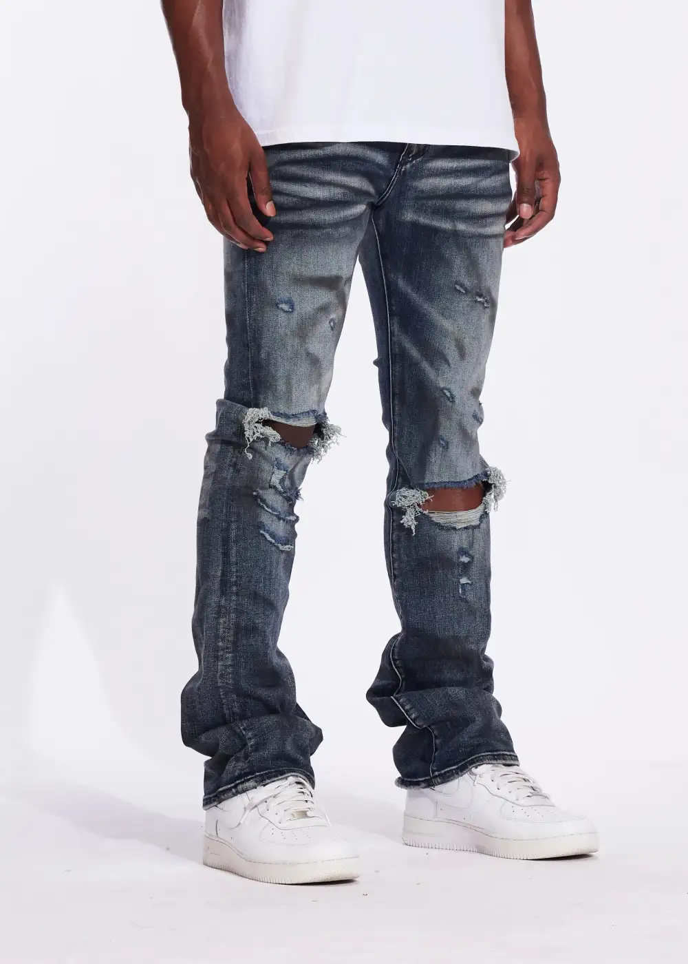 Distressed Flare Fit Jeans