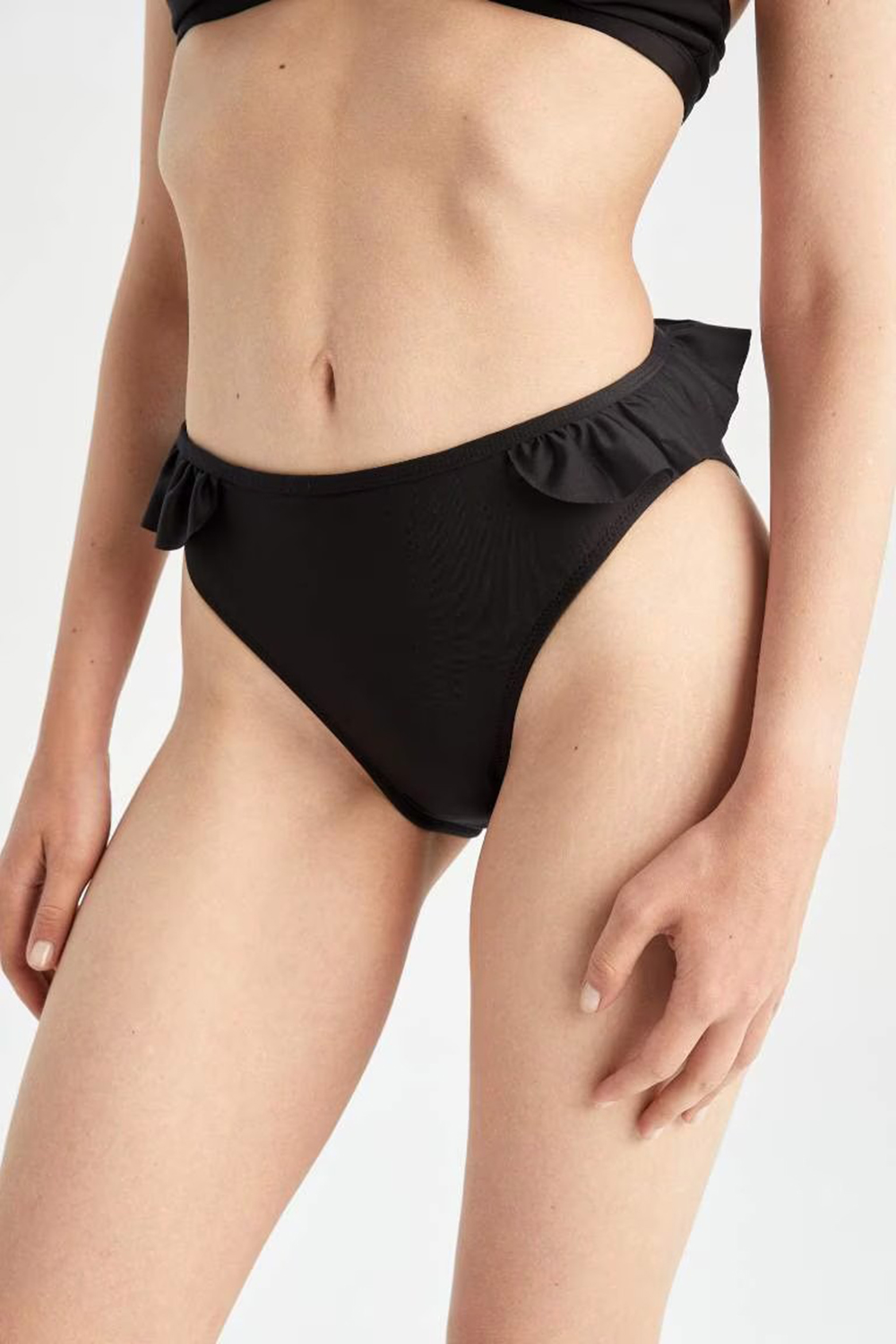 Modern Solid Cutout Swimsuit