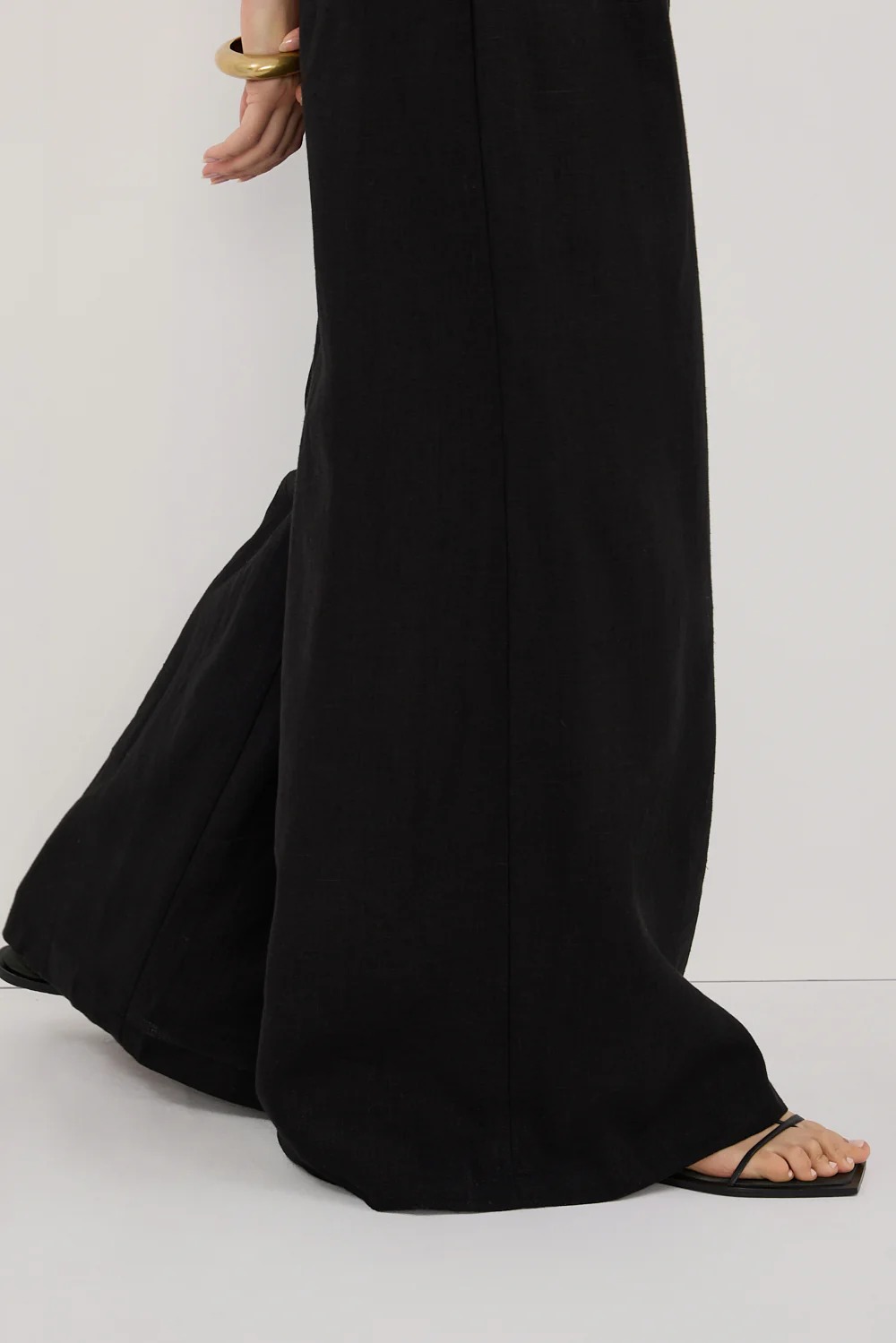 BLACK WIDE LINEN PANT