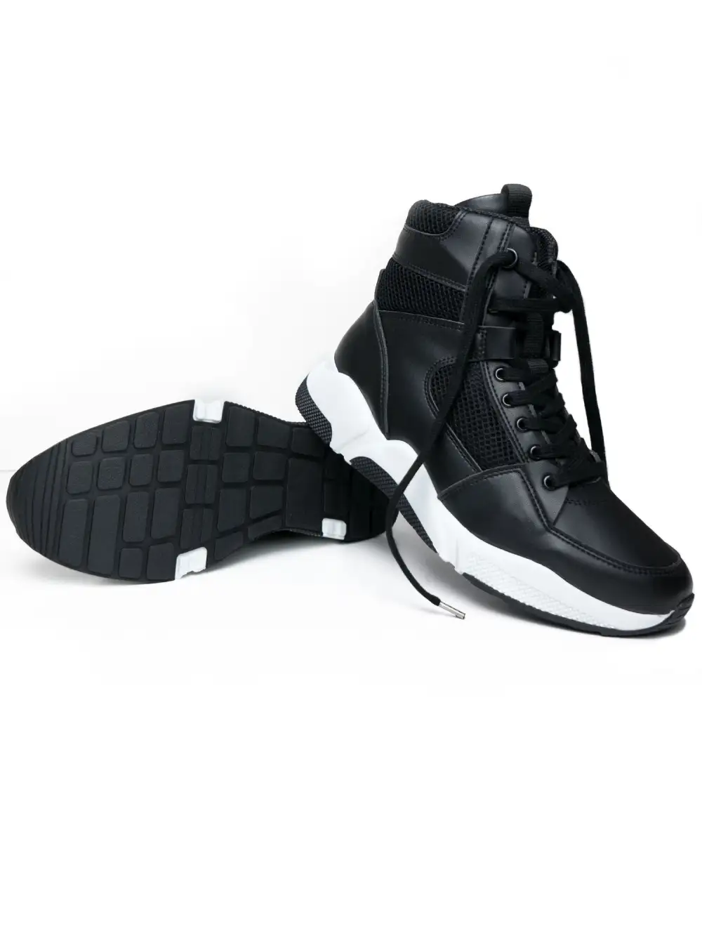 Men's Clean Modern Water Resistant Vegan Leather Casual Sneakers