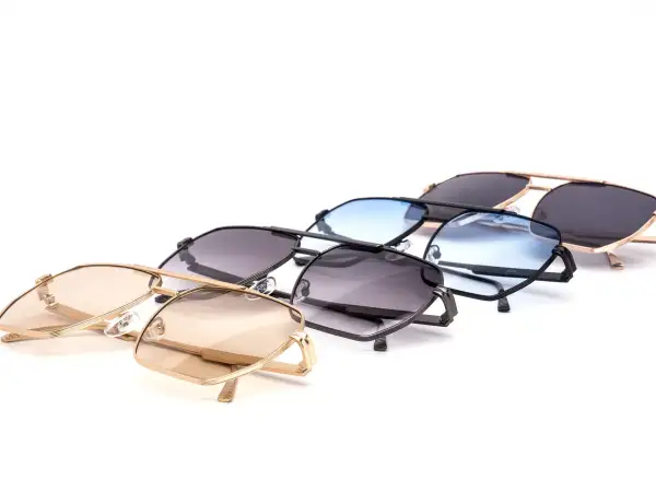 12-Pack Retro Metal Aviator Gradient Sunglasses