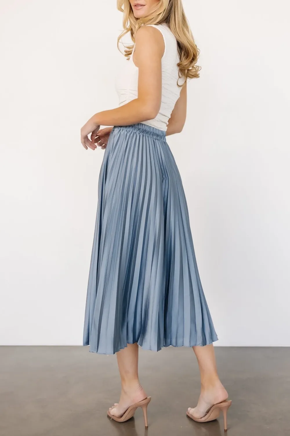 Minimalist Elegant Silk-Like Skirt