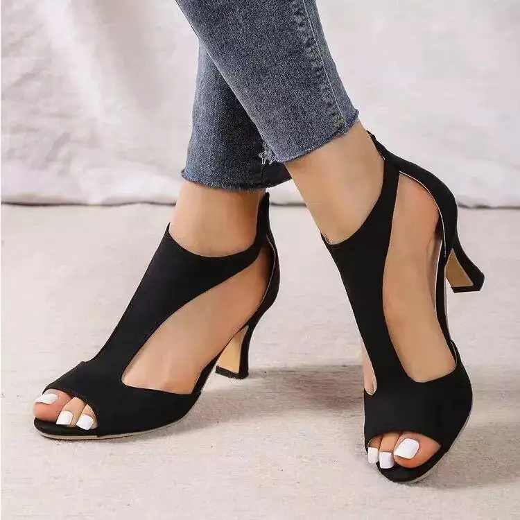 Refined Classic Open Toe Block Heel Sandals