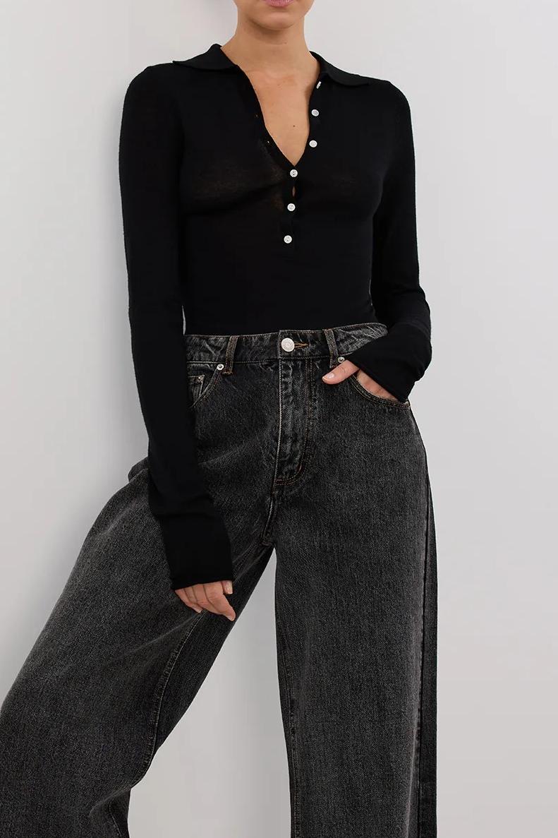 BLACK MERINO POLO KNIT TOP