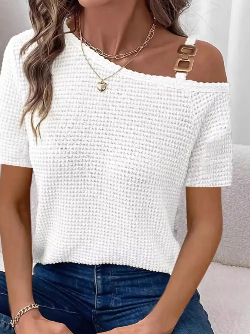 One-Shoulder Chain Detail Waffle Knit T-Shirt