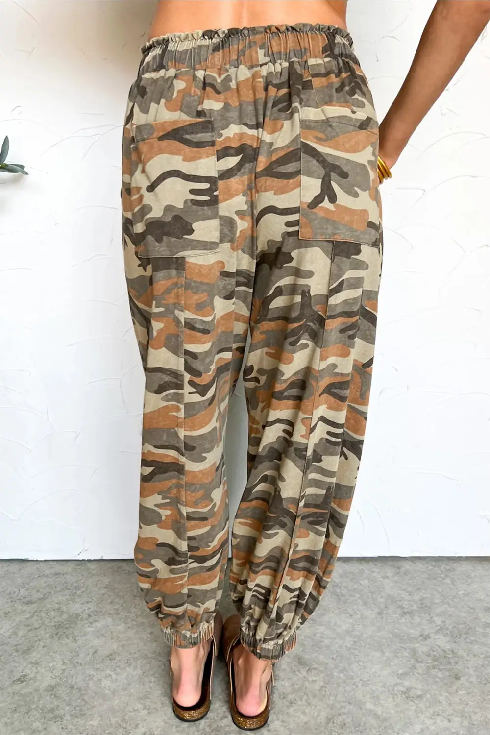 Drawstring Elastic-Waist Pocketed Cargo-Detail Jogger Pants