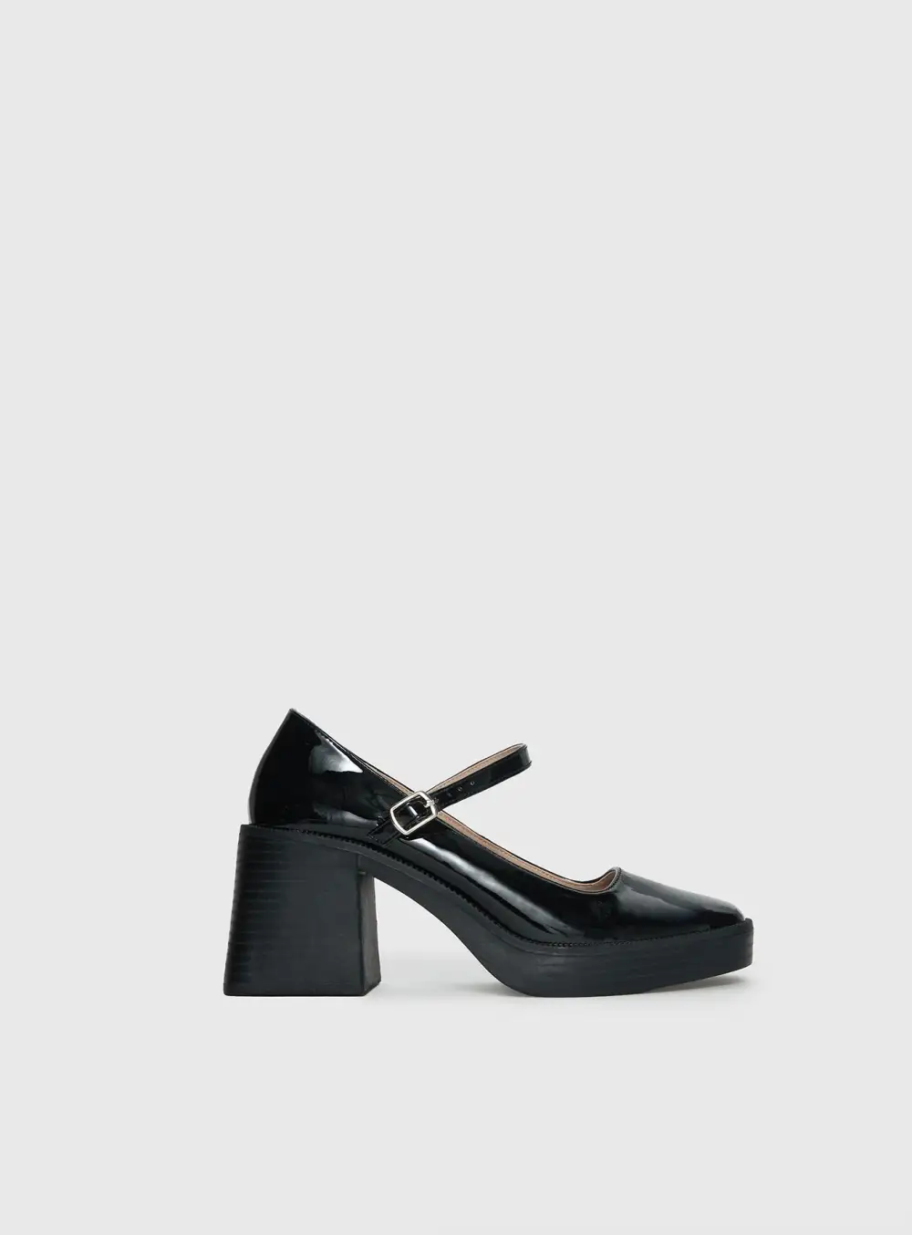 Closed Toe Block Heel Shoes