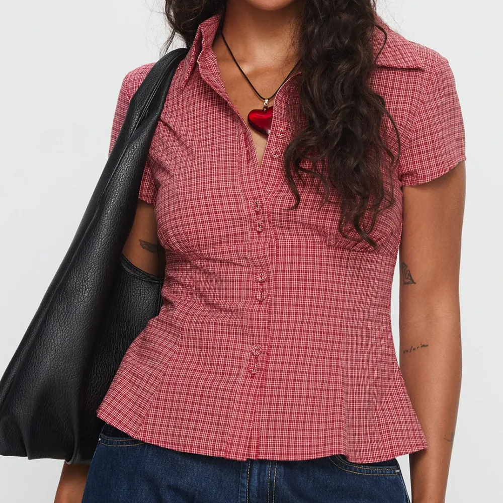 Weekend Button Up Collared Blouse