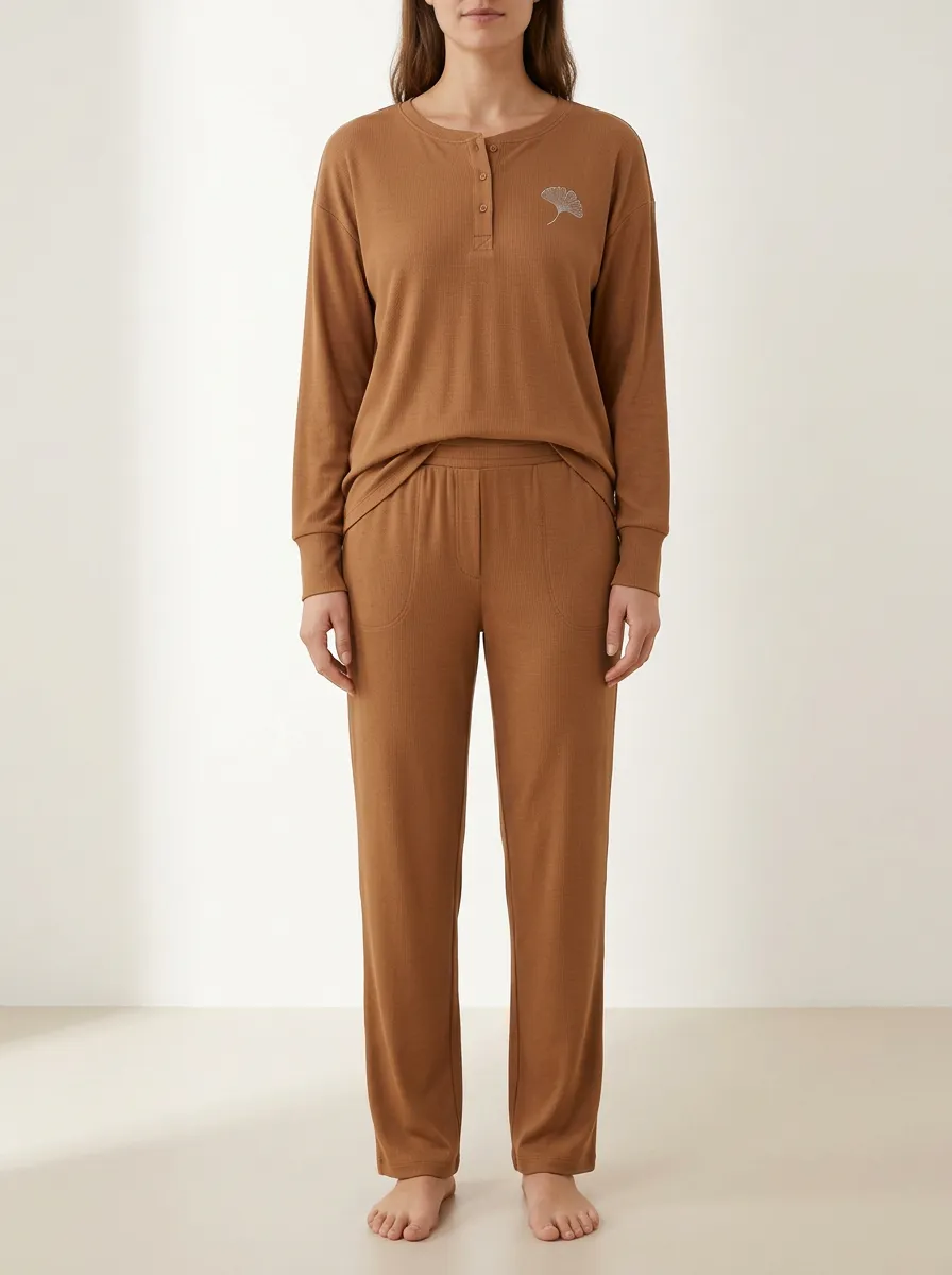 Women's Ginkgo-Embroidered Henley Side-Pocket Lounge Set