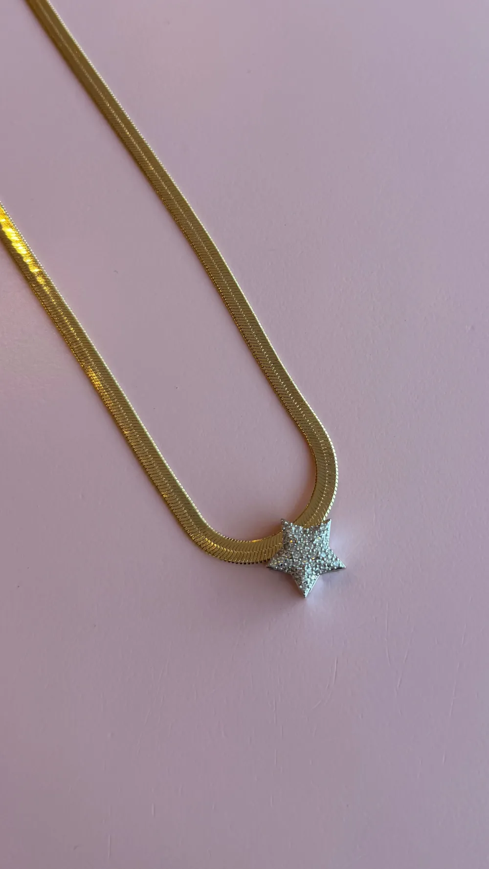 Classic Fine-Detail Minimal Everyday Necklace